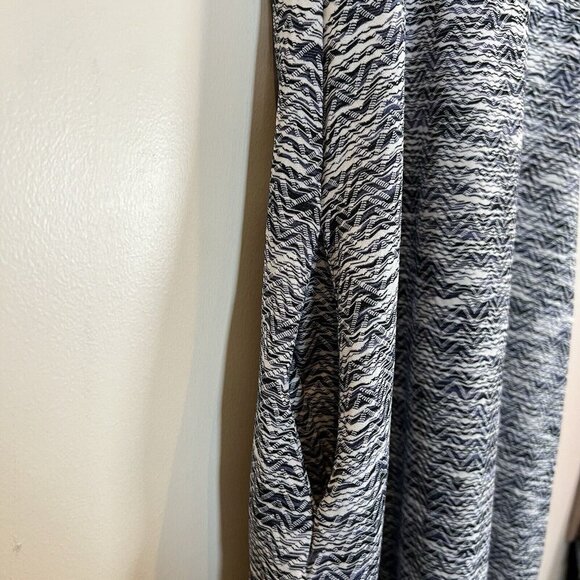 MPG Mondetta Performance Gear Travel Black Purple Grey White Dress Zig Zag L - Picture 4 of 11